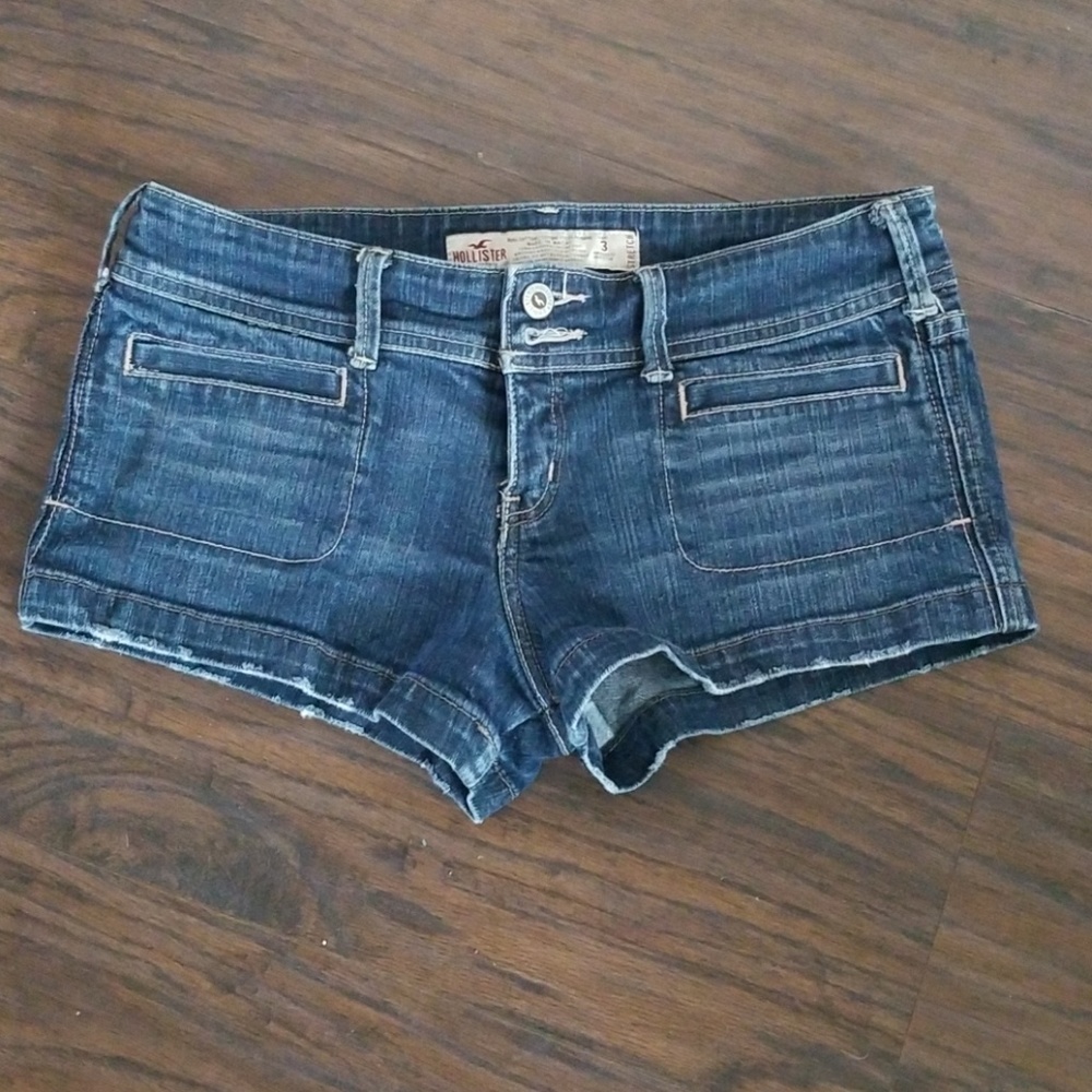 Hollister Jean shorts